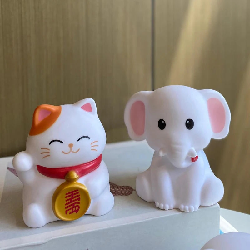 Lámparas Noche de Silicona- 🐱 🐧 🐘 🐼 🐰 🦦